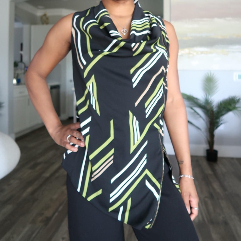 Sleeveless Black Geometric Print Cowl Neck Blouse